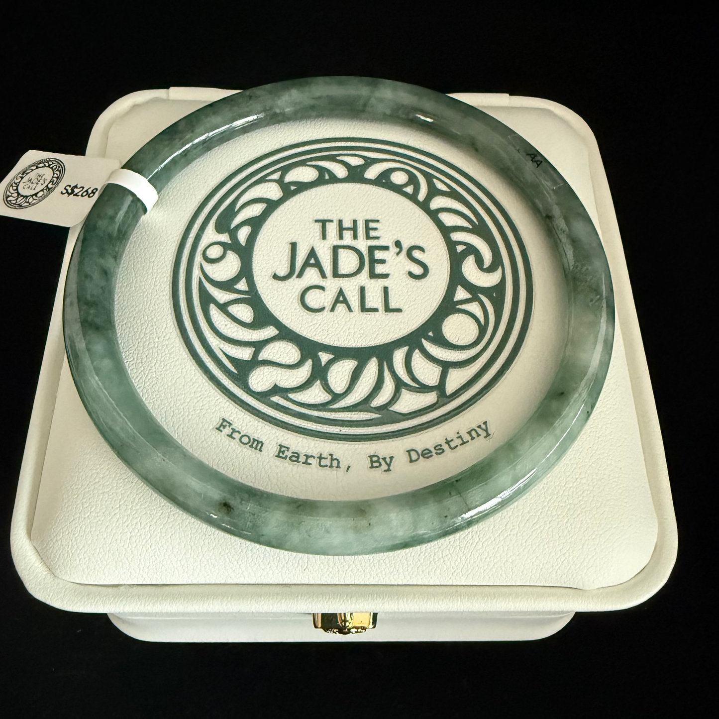 533. Tones of green thin jade bangle