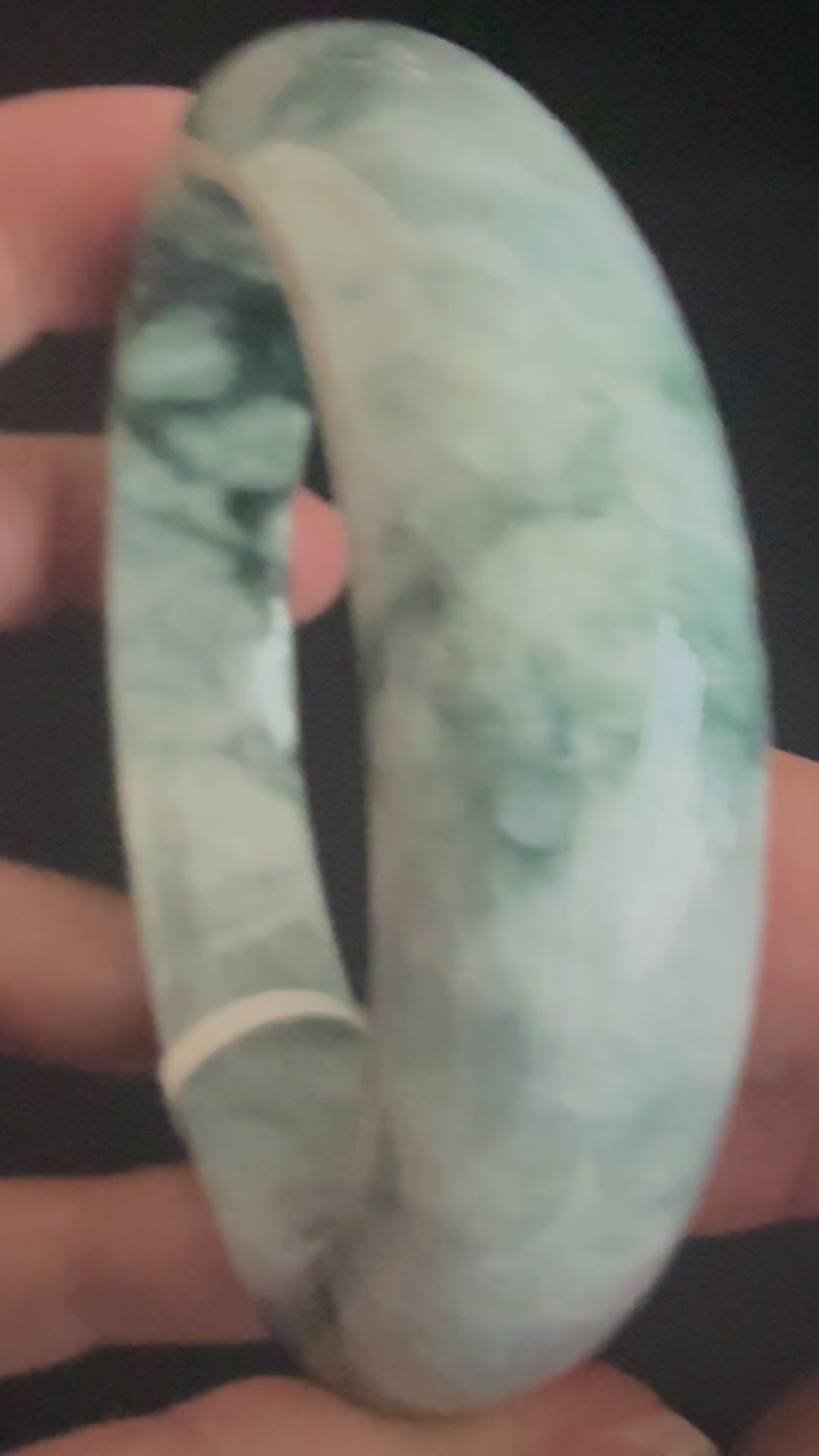 536. Pale green with deep green clouds chunky jade bangle video