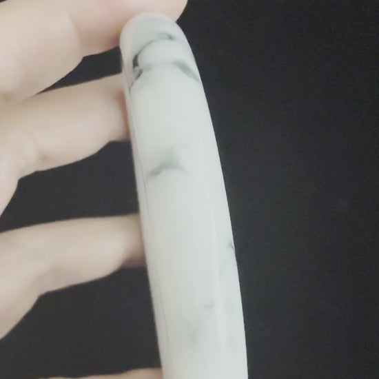 510. White with dark ink veins jade bangle video