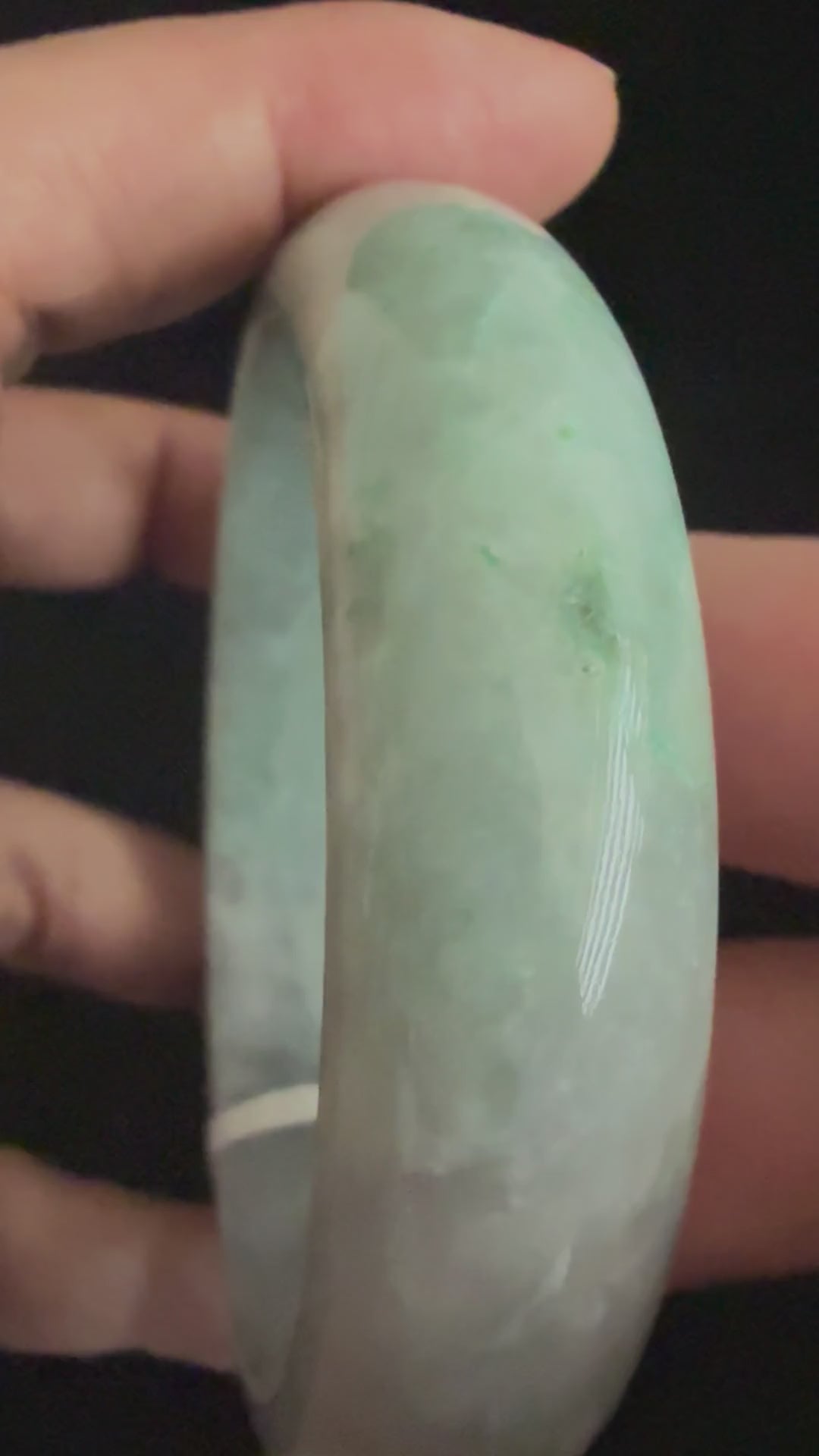 488. Pale mint green chunky jade bangle video