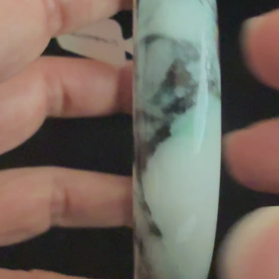 475. White with black-green ink patches chunky jade bangle video